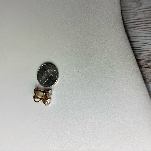 VINTAGE 14K GOLD CUBIC ZIRCONIA EARRINGS - Picture 4 of 13